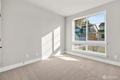 15530 2nd Place W Lynnwood WA 98087