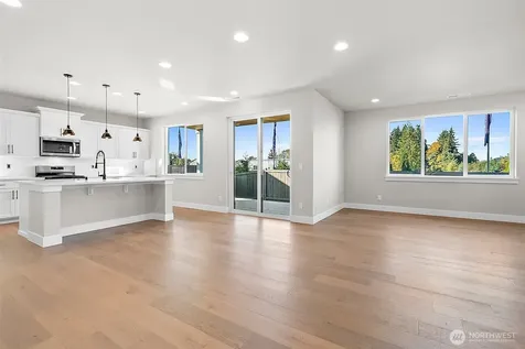15530 2nd Place W Lynnwood WA 98087