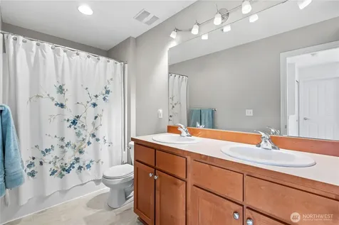 1003 71st Street SE Auburn WA 98092