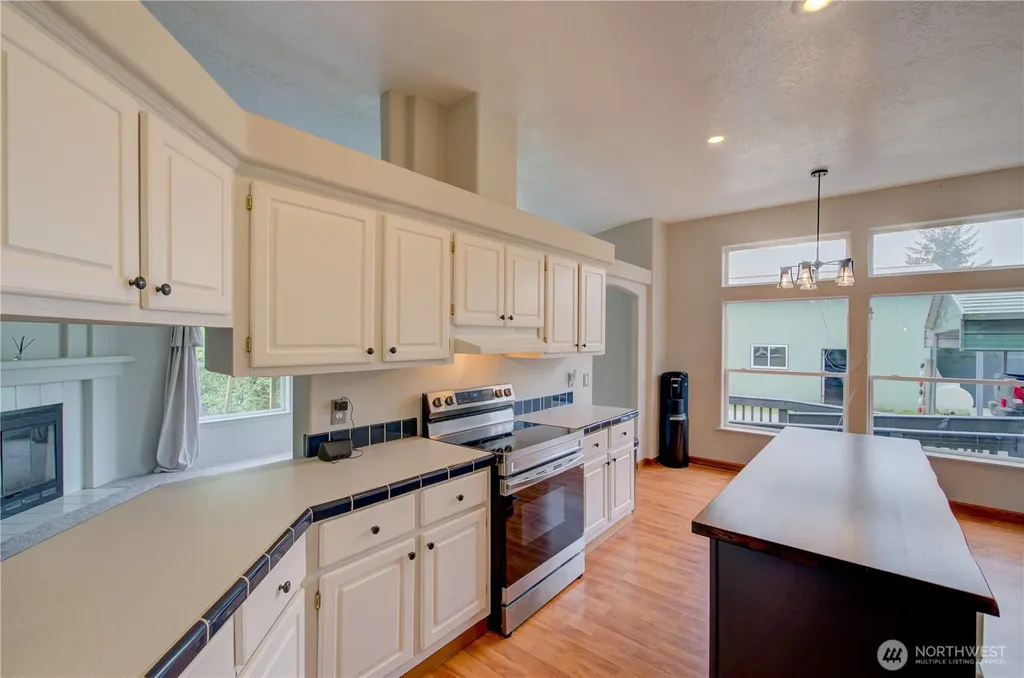 10419 Sandridge Road Long Beach WA 98631