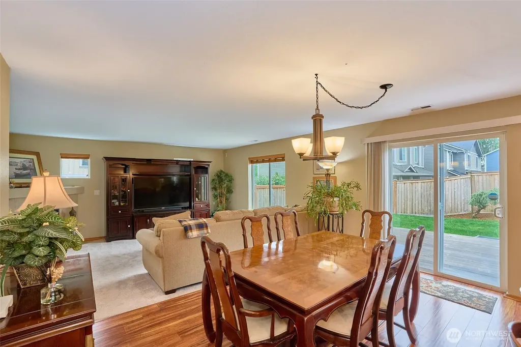 16637 SE 261st Street Covington WA 98042