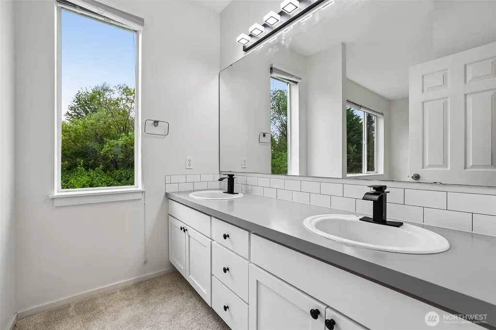 2009 196th Street SE Bothell WA 98012
