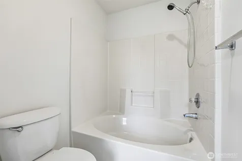 2009 196th Street SE Bothell WA 98012