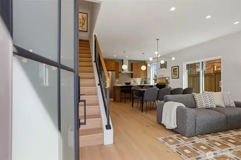 8328 24th Avenue NW Seattle WA 98117