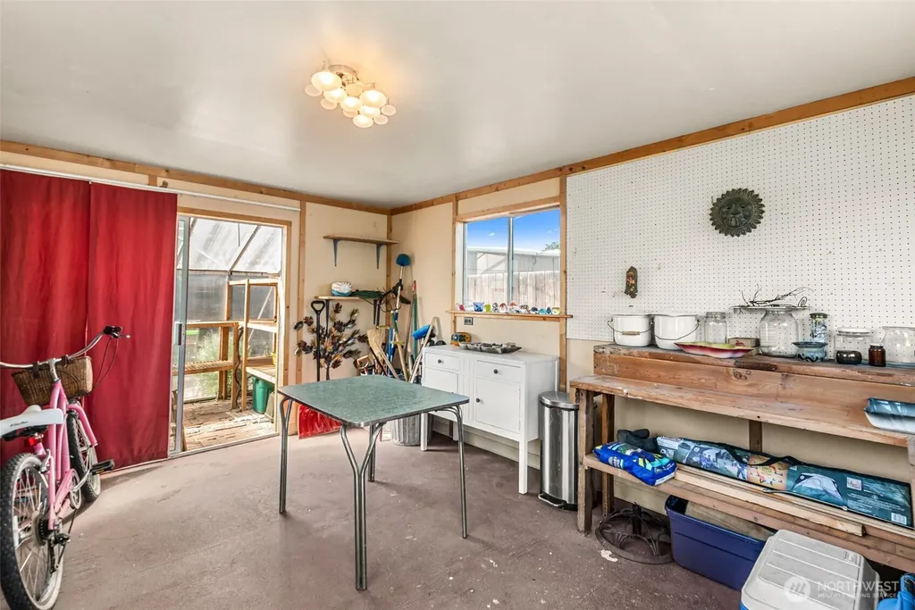 229 W Allen Avenue Chelan WA 98816