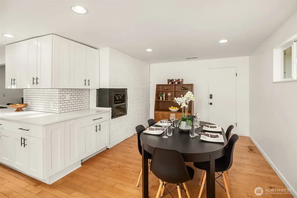 24109 107th Place W Edmonds WA 98020