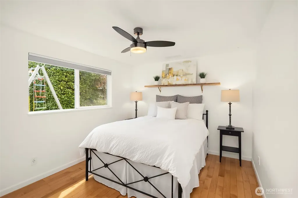 24109 107th Place W Edmonds WA 98020