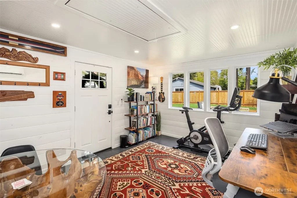 24109 107th Place W Edmonds WA 98020