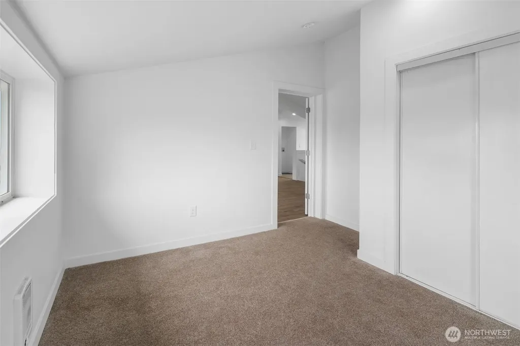 42 N First Street Pacific Beach WA 98571
