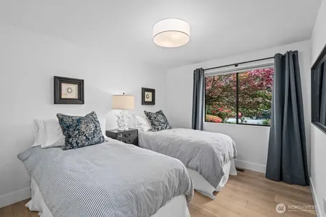 17420 158th Avenue SE Renton WA 98058