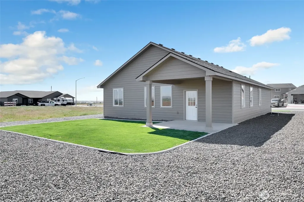 11 Parkside Loop SE Ephrata WA 98823