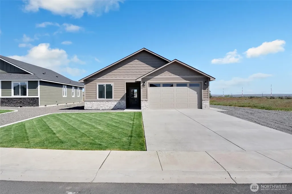 11 Parkside Loop SE Ephrata WA 98823