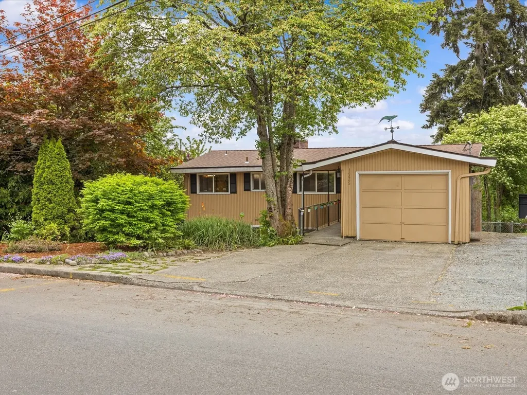 14445 5th Avenue S Burien WA 98168
