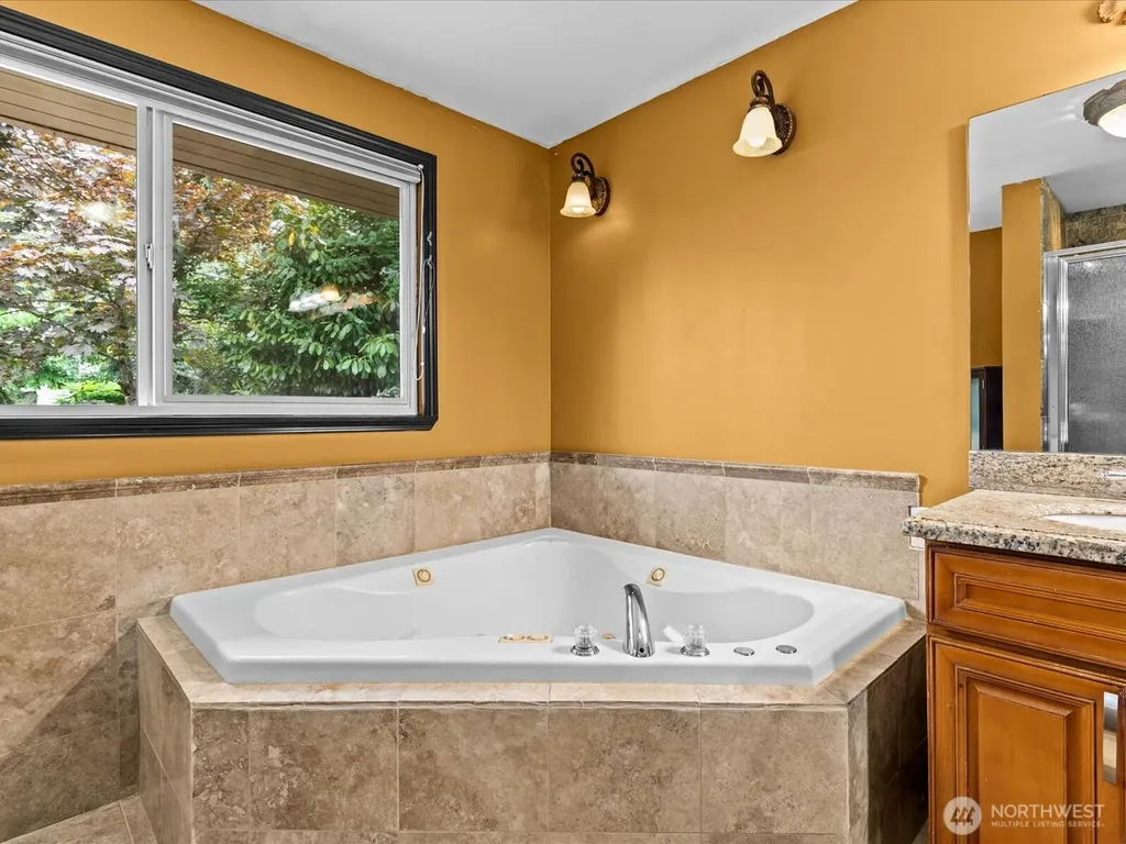 14445 5th Avenue S Burien WA 98168