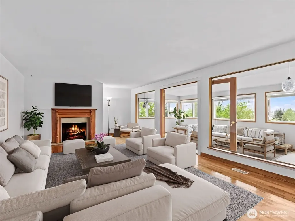 14445 5th Avenue S Burien WA 98168