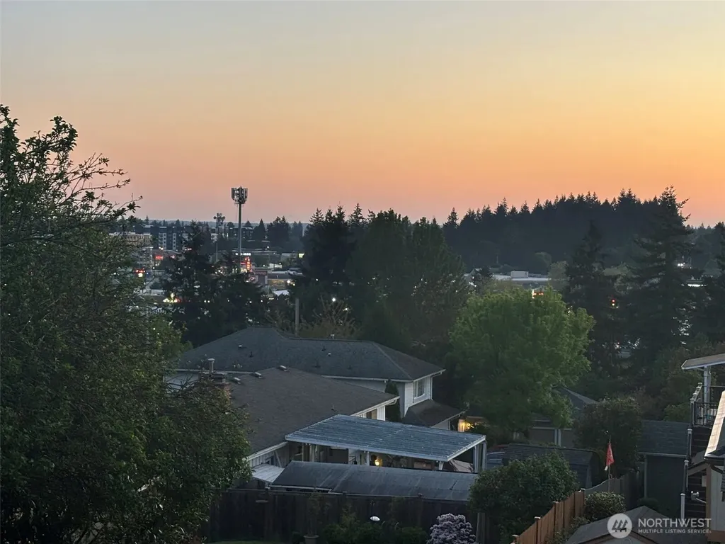14445 5th Avenue S Burien WA 98168