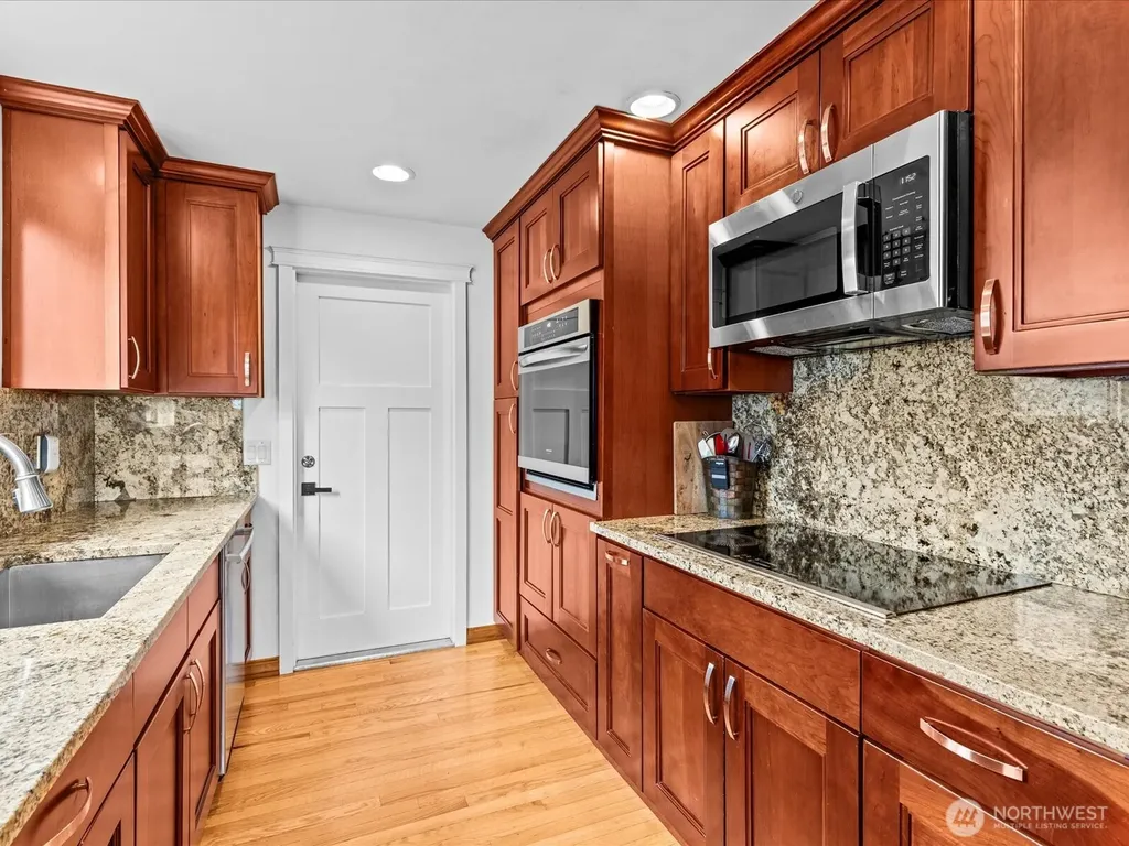14445 5th Avenue S Burien WA 98168