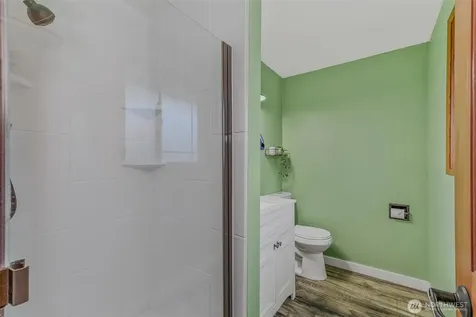 1412 W 15th Avenue Kennewick WA 99337