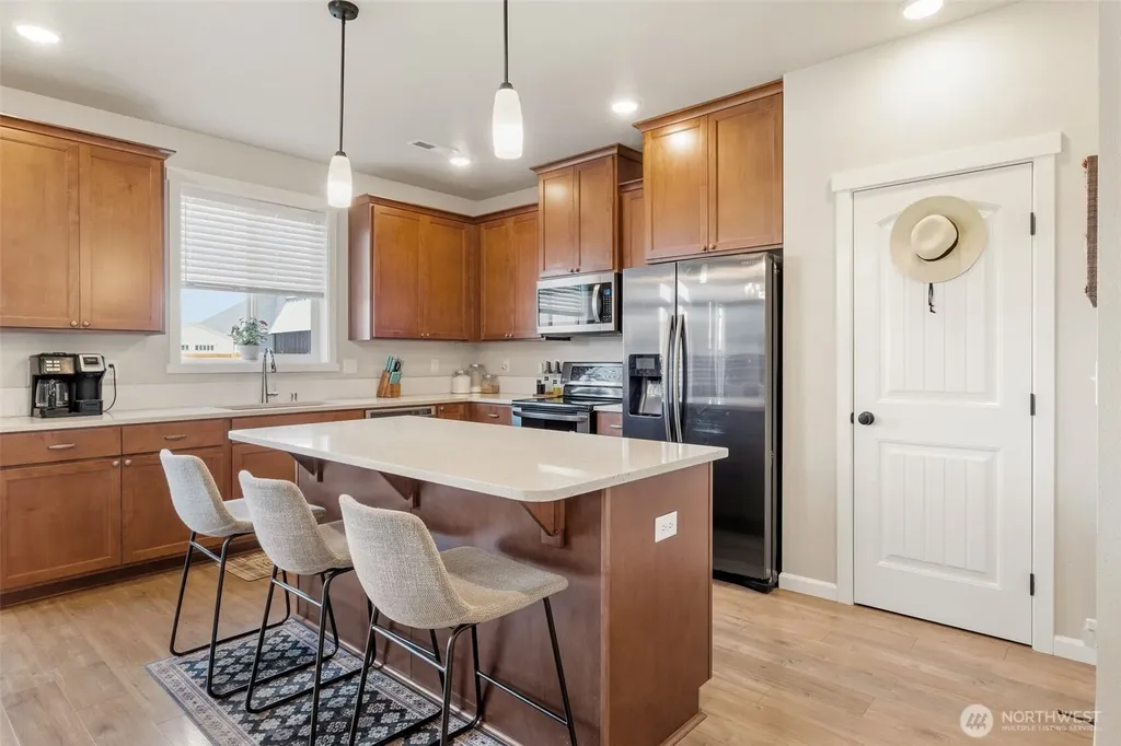 741 K St NE Quincy WA 98848
