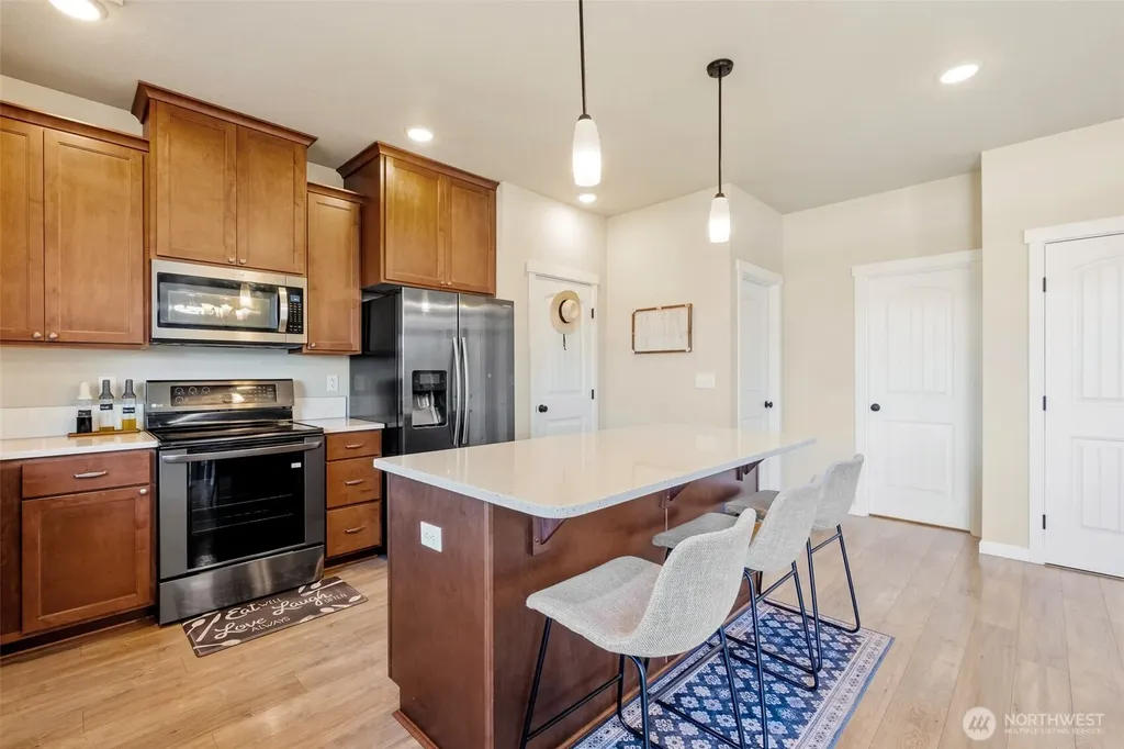 741 K St NE Quincy WA 98848
