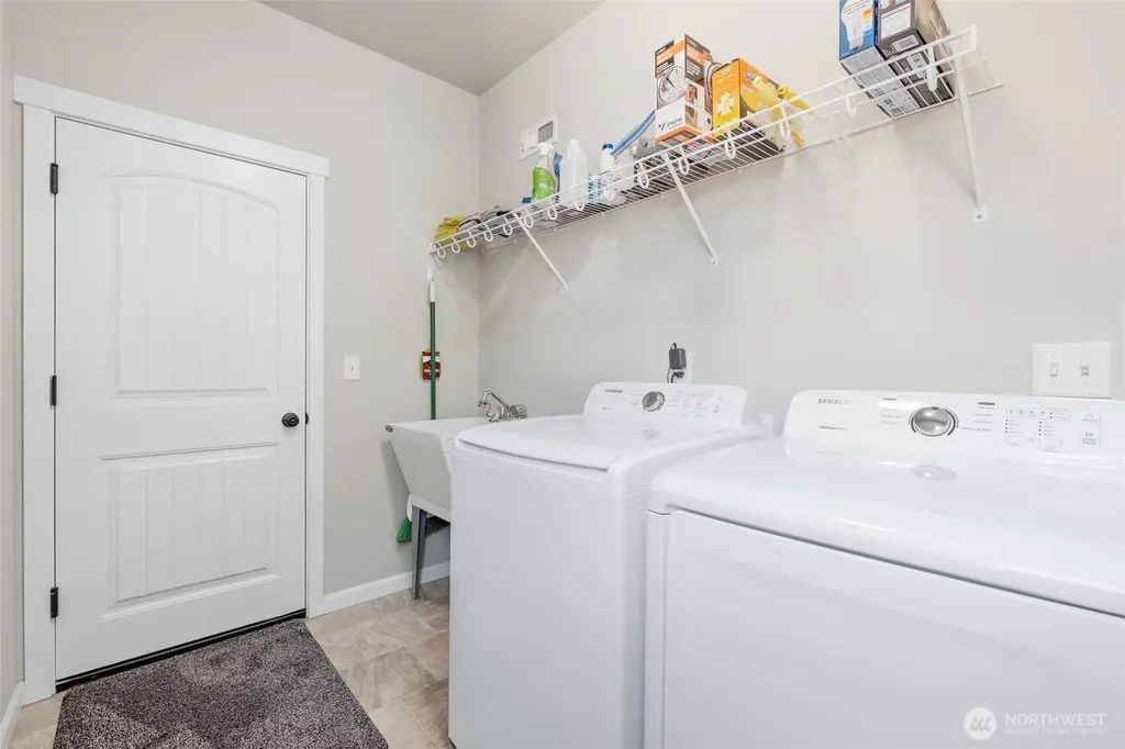 741 K St NE Quincy WA 98848