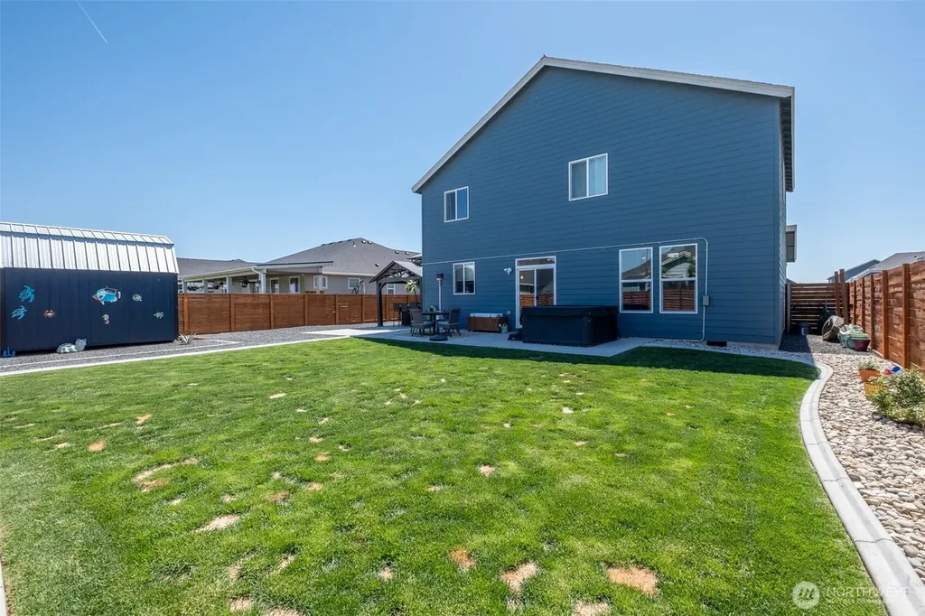 741 K St NE Quincy WA 98848