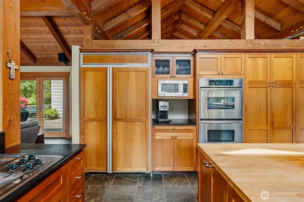 29335 333rd Avenue SE Ravensdale WA 98051