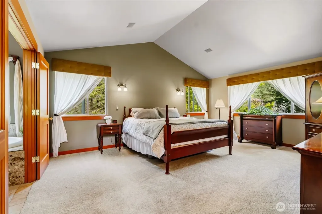 29335 333rd Avenue SE Ravensdale WA 98051