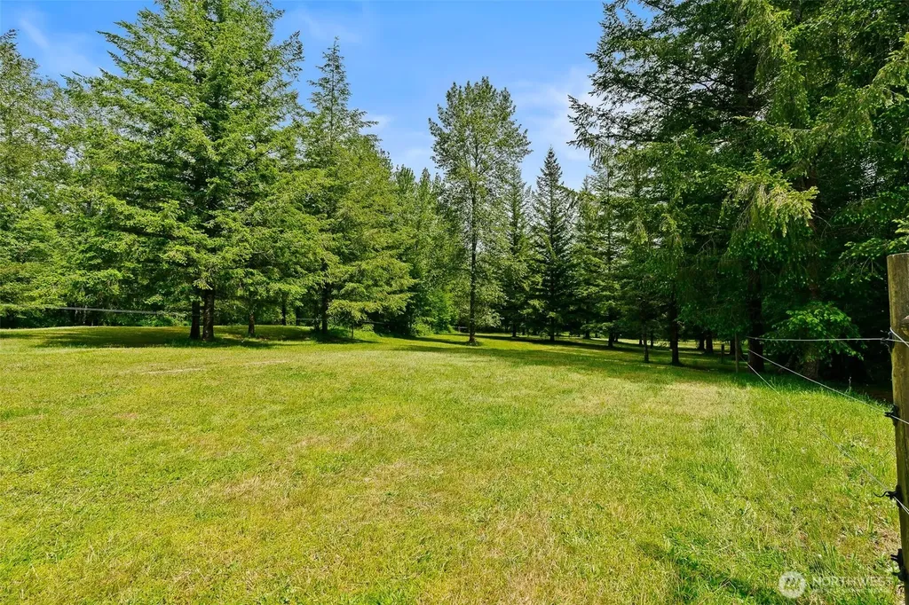 29335 333rd Avenue SE Ravensdale WA 98051