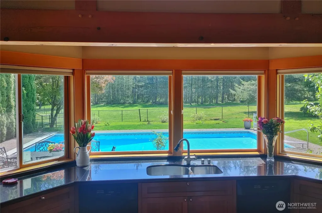 29335 333rd Avenue SE Ravensdale WA 98051