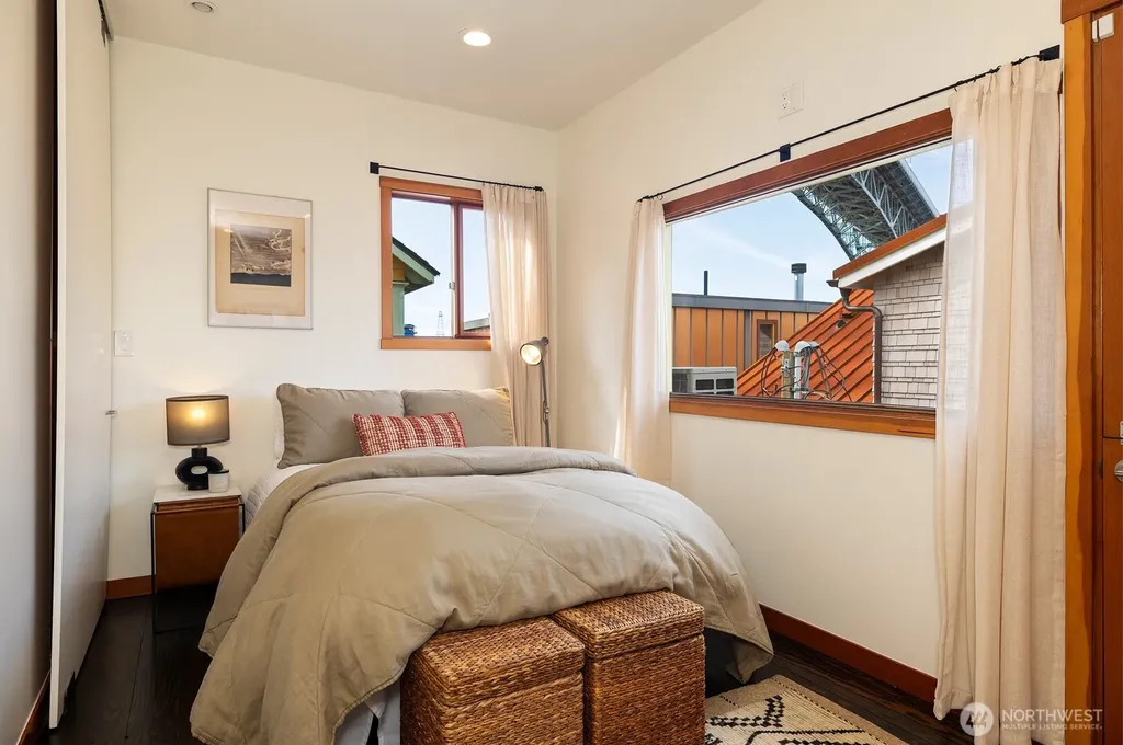2770 Westlake Avenue N Seattle WA 98109