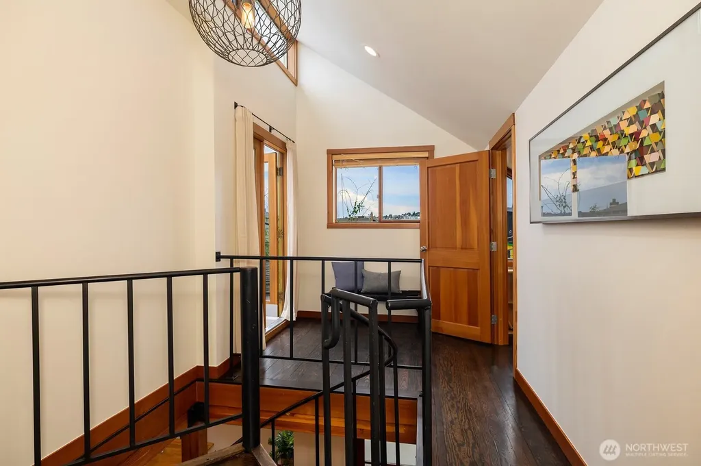 2770 Westlake Avenue N Seattle WA 98109
