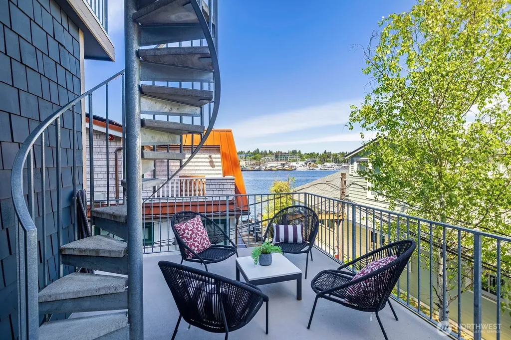 2770 Westlake Avenue N Seattle WA 98109