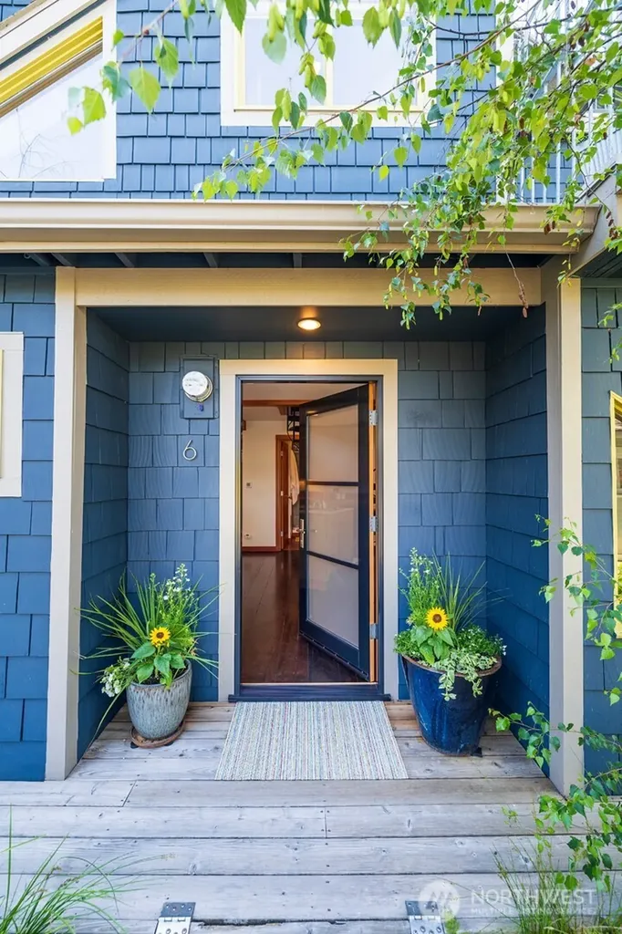 2770 Westlake Avenue N Seattle WA 98109