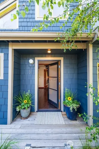 2770 Westlake Avenue N Seattle WA 98109