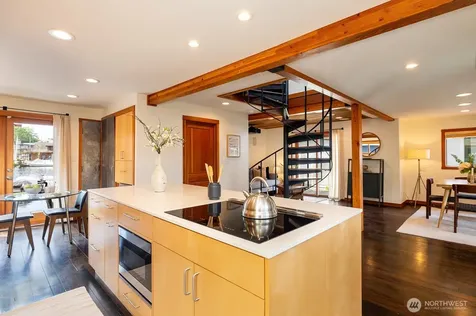 2770 Westlake Avenue N Seattle WA 98109