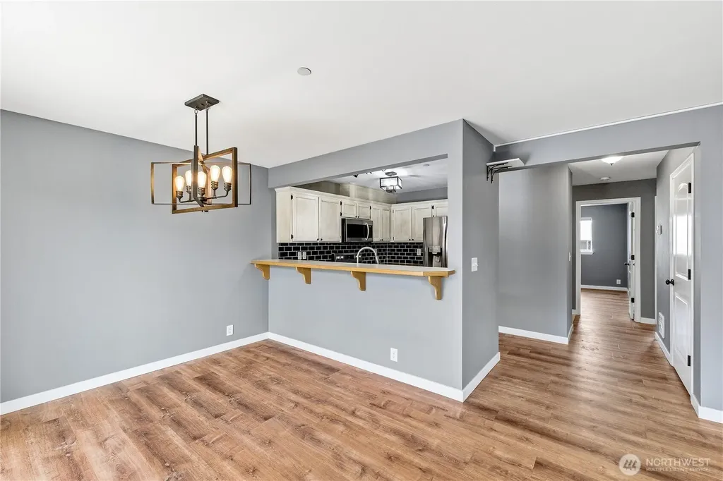 1670 SW Mulberry Street Oak Harbor WA 98277