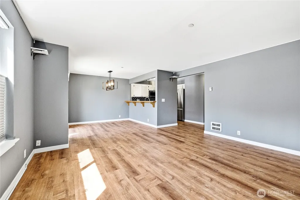 1670 SW Mulberry Street Oak Harbor WA 98277