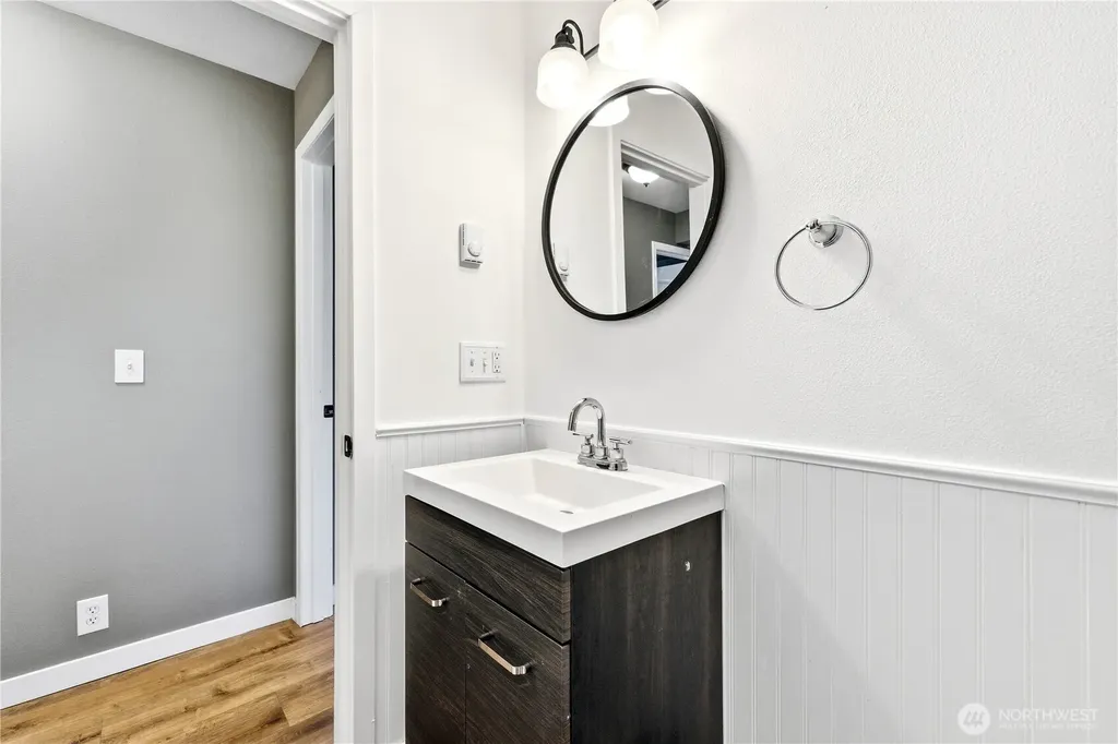 1670 SW Mulberry Street Oak Harbor WA 98277