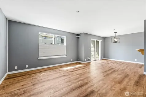 1670 SW Mulberry Street Oak Harbor WA 98277