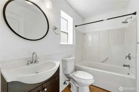 1670 SW Mulberry Street Oak Harbor WA 98277