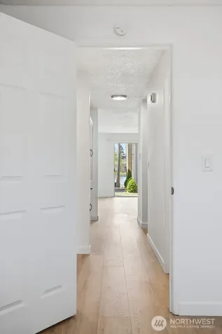31003 14th Avenue S Federal Way WA 98003