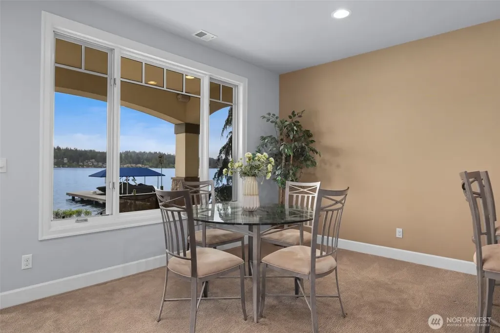 2727 E Lake Sammamish Parkway NE Sammamish WA 98074