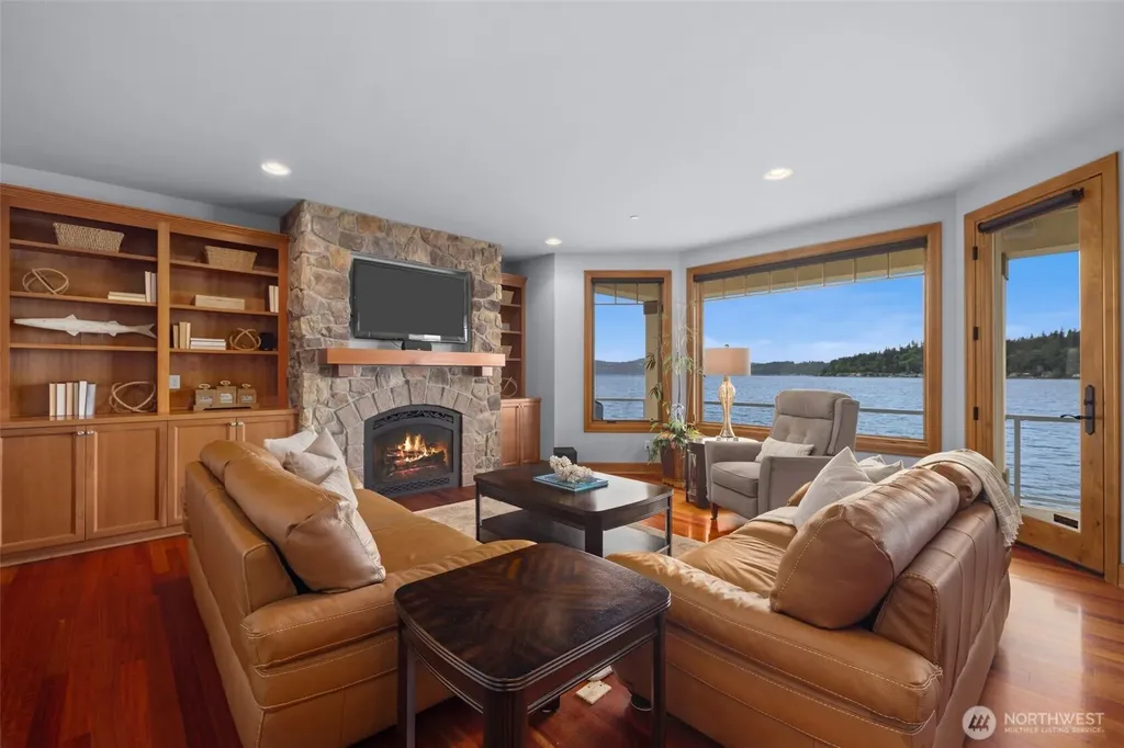 2727 E Lake Sammamish Parkway NE Sammamish WA 98074