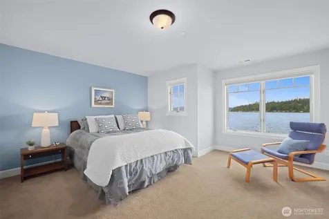 2727 E Lake Sammamish Parkway NE Sammamish WA 98074