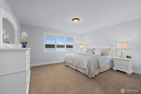 2727 E Lake Sammamish Parkway NE Sammamish WA 98074