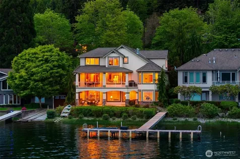 2727 E Lake Sammamish Parkway NE Sammamish WA 98074