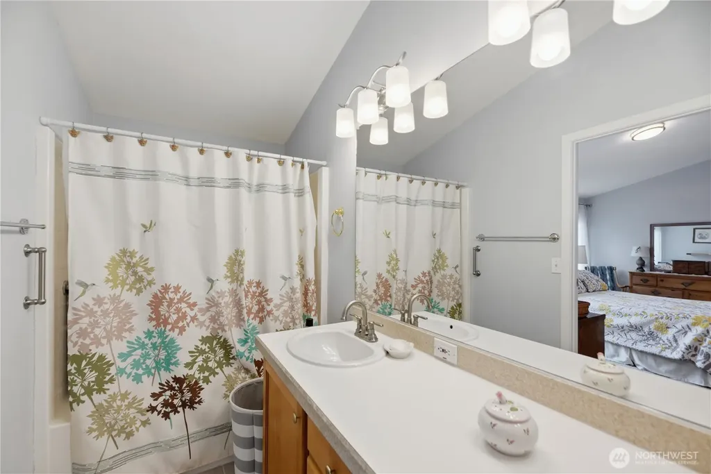 23825 15th Avenue SE Bothell WA 98021