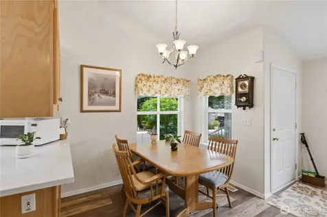 23825 15th Avenue SE Bothell WA 98021