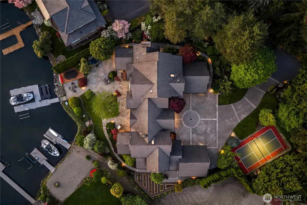 3607 E Lake Sammamish Shore Lane NE Sammamish WA 98074